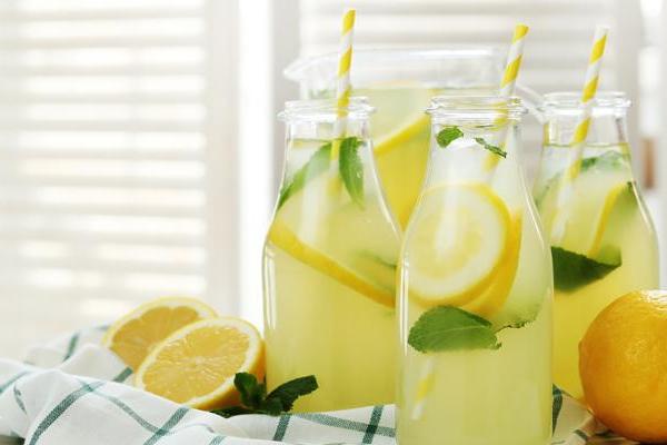 Jus de citron1