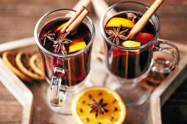 Recette de vin chaud aux clous de girofle et a l orange